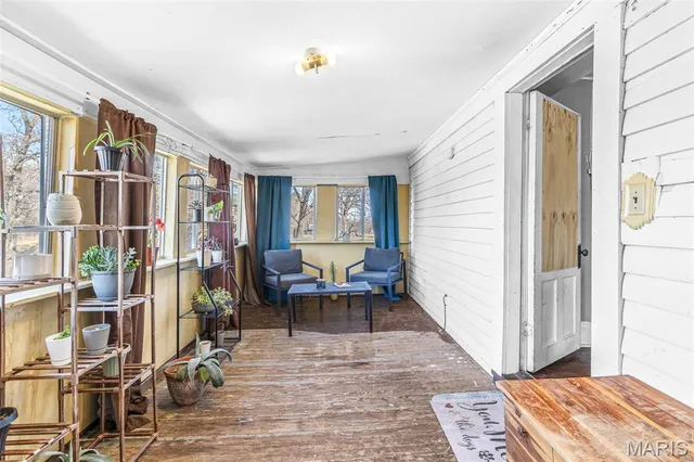 $329,900 | 20 Federal Park Avenue, Park Hills, MO 63601