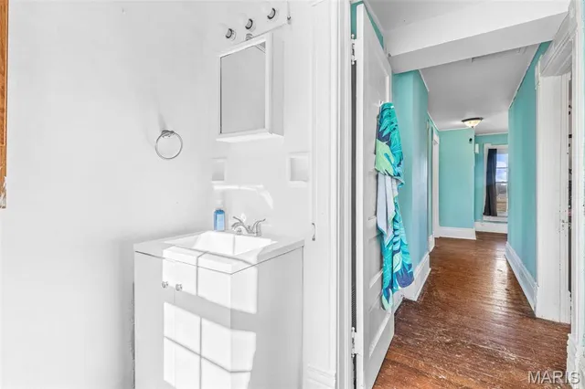 $329,900 | 20 Federal Park Avenue, Park Hills, MO 63601