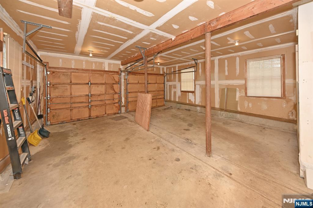 468 Old Tappan Road Old Tappan, NJ 07675 - Photo 29 of 44