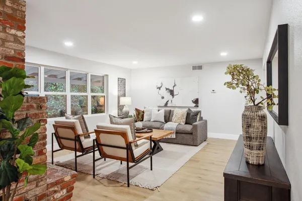 $626,000 | 4945 Pasadena Avenue, Sacramento, CA 95841