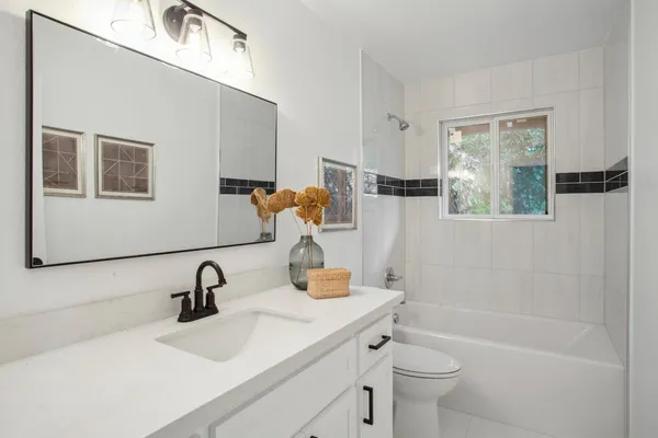 $626,000 | 4945 Pasadena Avenue, Sacramento, CA 95841