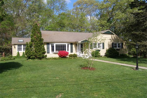 25 Jeffrey Road Wayland, MA 01778 - Photo 1 of 16 a front view of a house with a yard
