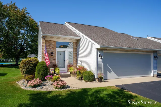 $289,900 | 1049 Fairfield Drive, Hudsonville, MI 49426