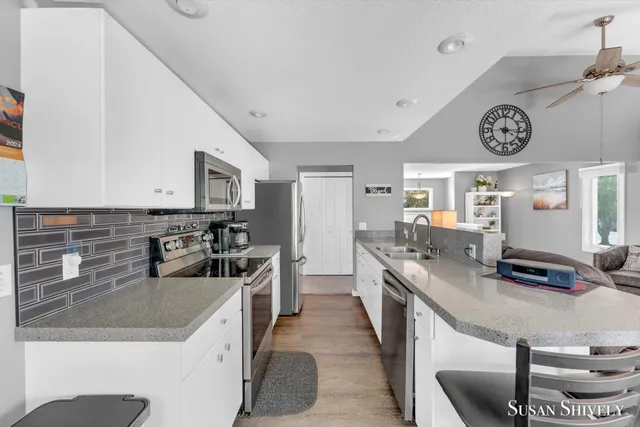 $289,900 | 1049 Fairfield Drive, Hudsonville, MI 49426