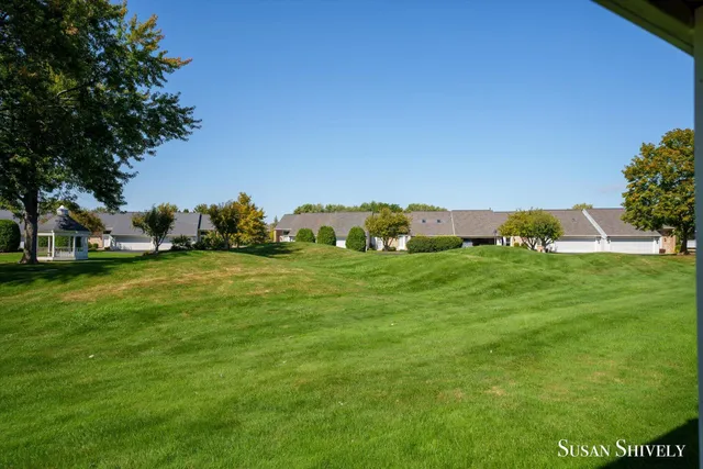 $289,900 | 1049 Fairfield Drive, Hudsonville, MI 49426