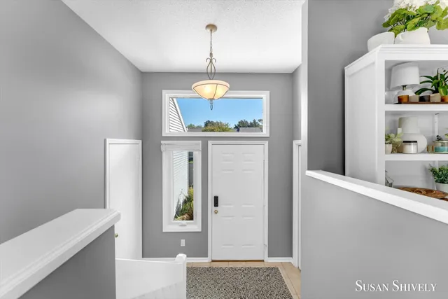 $289,900 | 1049 Fairfield Drive, Hudsonville, MI 49426