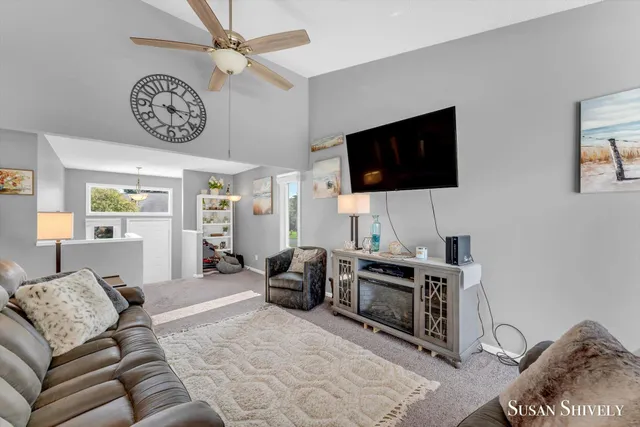 $289,900 | 1049 Fairfield Drive, Hudsonville, MI 49426