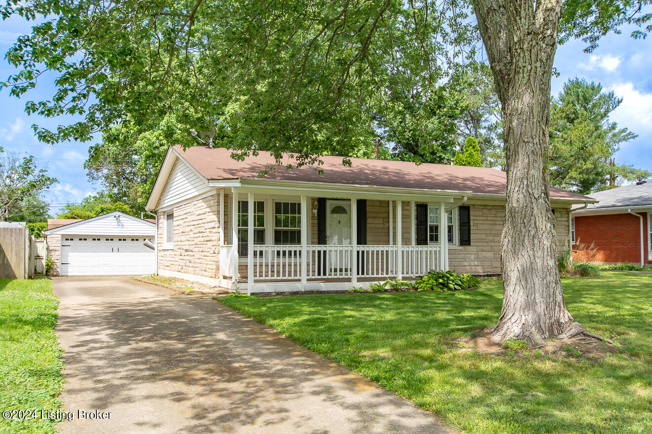 1906 Millgate Road Louisville, KY 40223 - Photo 2 of 34 Front View