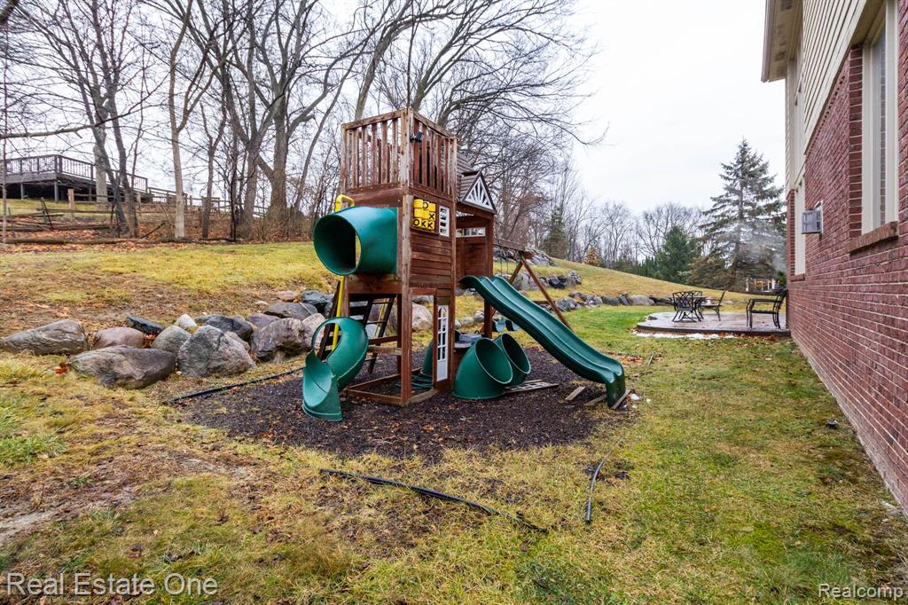 6536 Chatham Circle Rochester Hills, MI 48306 - Photo 61 of 77 Gallery Image 61