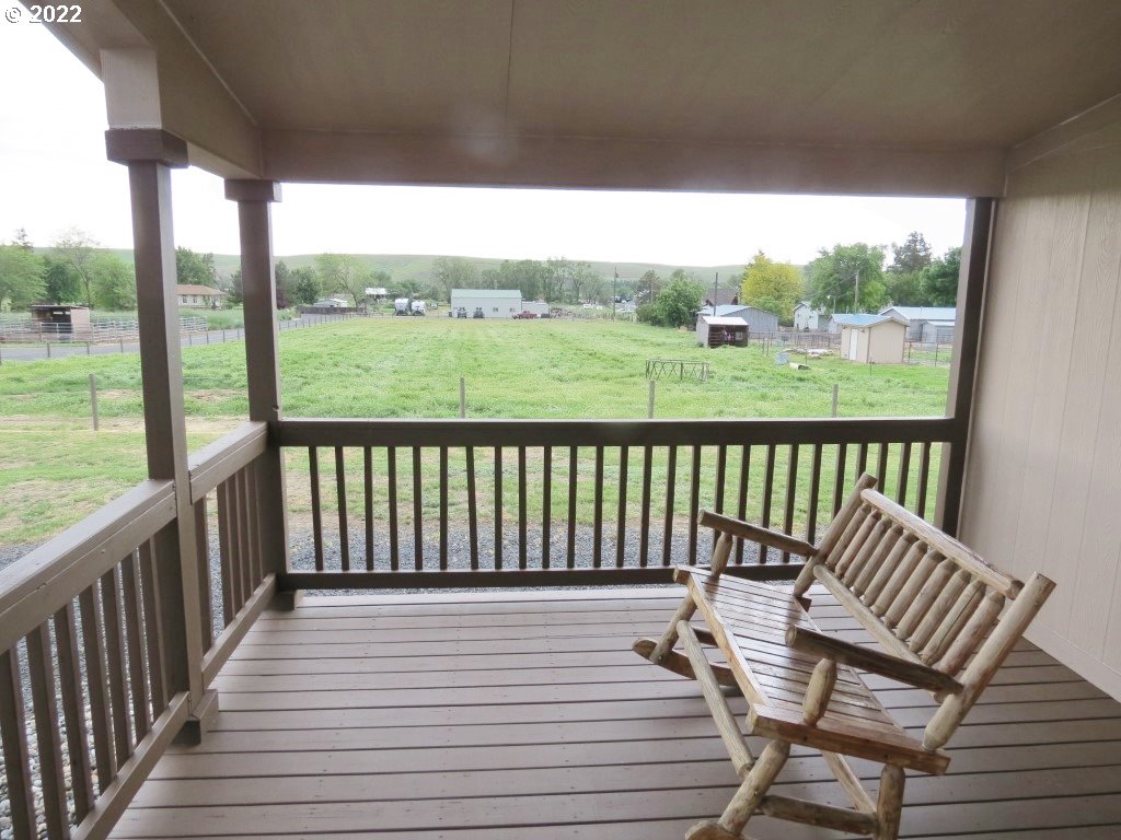 45788 Gopher Flats Pendleton, OR 97801 - Photo 3 of 28