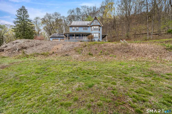 $699,900 | 45 Carmel Road, Bethany, CT 06524
