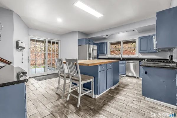 $699,900 | 45 Carmel Road, Bethany, CT 06524