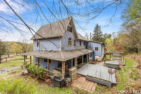 $699,900 | 45 Carmel Road, Bethany, CT 06524