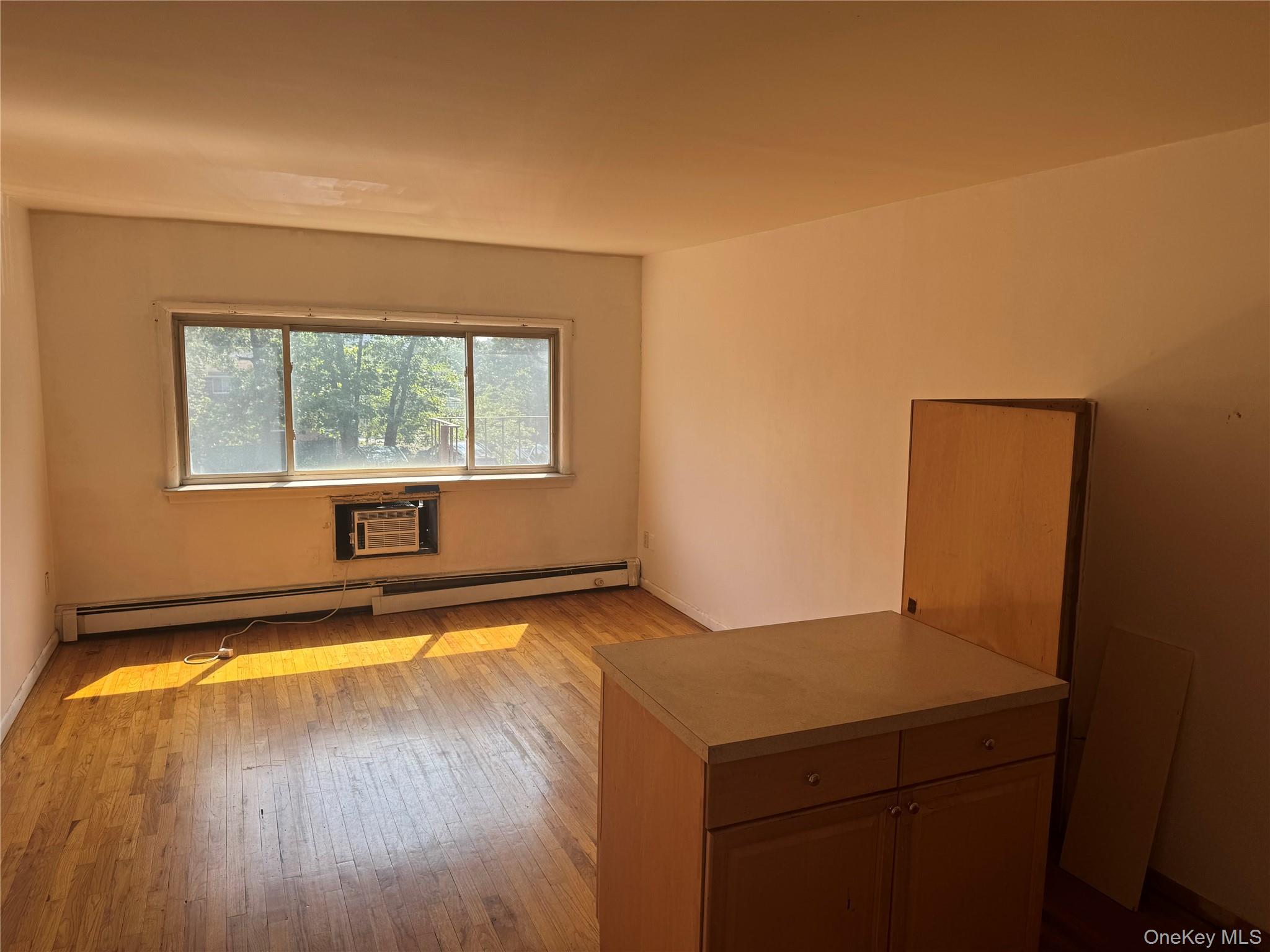 2333 Palmer Avenue, Unit 4C New Rochelle, NY 10801 - Photo 3 of 7 Studio apartment