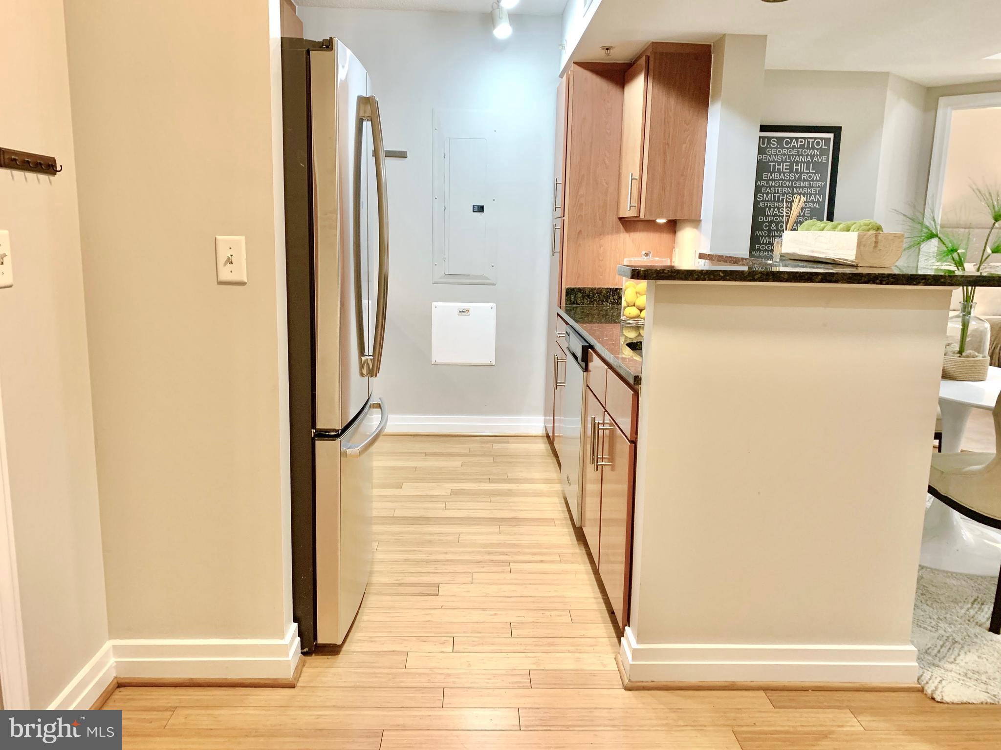 915 E Street Northwest, Unit 405 Washington, DC 20004 - Photo 19 of 31