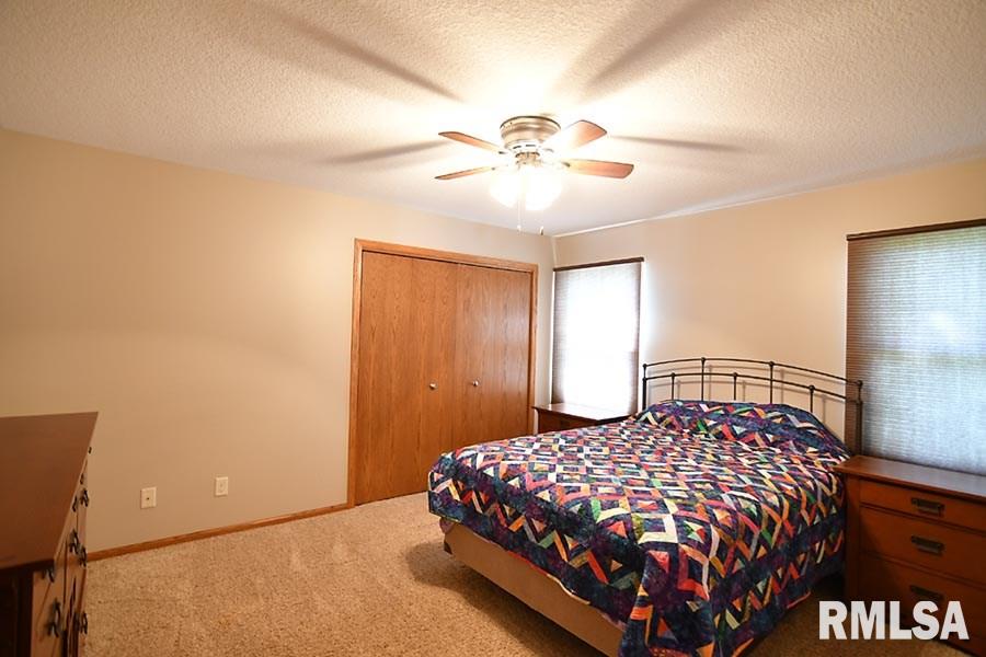 12815 78th Avenue West Taylor Ridge, IL 61284 - Photo 13 of 26 Gallery Image 13