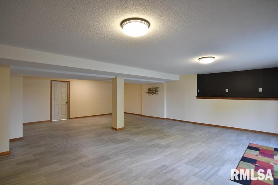 12815 78th Avenue West Taylor Ridge, IL 61284 - Photo 18 of 26 Gallery Image 18