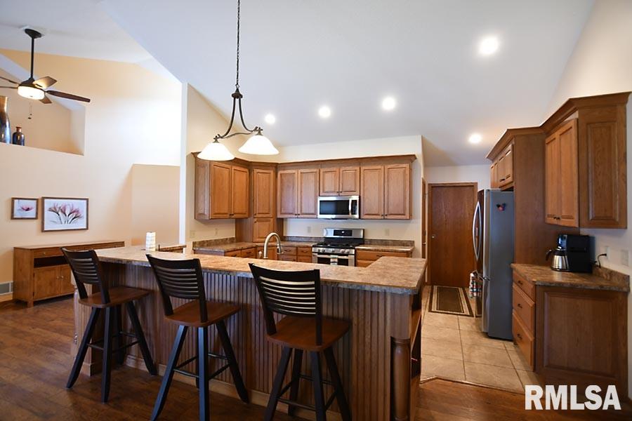 12815 78th Avenue West Taylor Ridge, IL 61284 - Photo 8 of 26 Gallery Image 8