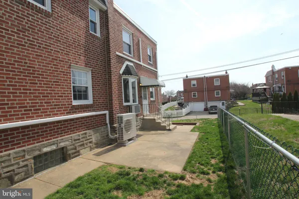 $360,000 | 840 Bartlett Street, Philadelphia, PA 19115