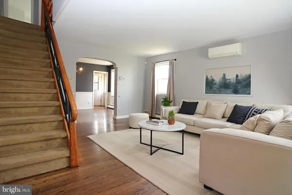 $360,000 | 840 Bartlett Street, Philadelphia, PA 19115