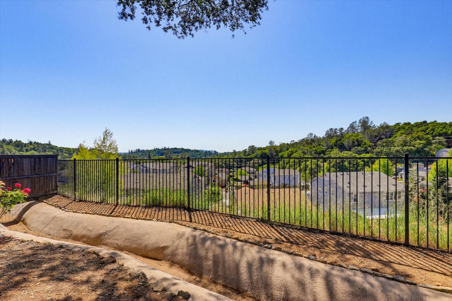21456 Rucker Court Grass Valley, CA 95949 - Photo 63 of 74