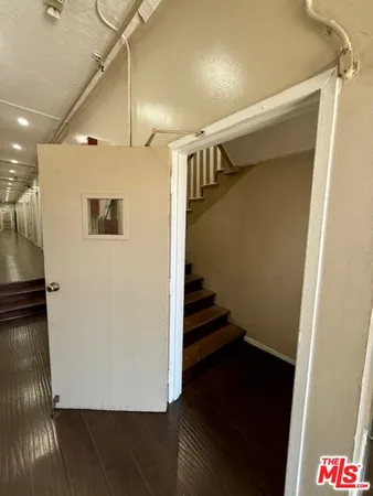 $1,395 | 334 North Heliotrope Drive, Unit 309, Los Angeles, CA 90004