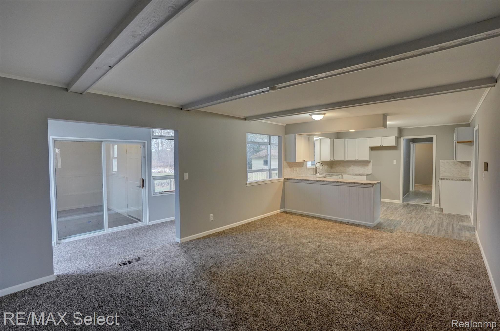 7082 Elms Road Flushing, MI 48433 - Photo 11 of 59 7082 Elms Road 13.jpg