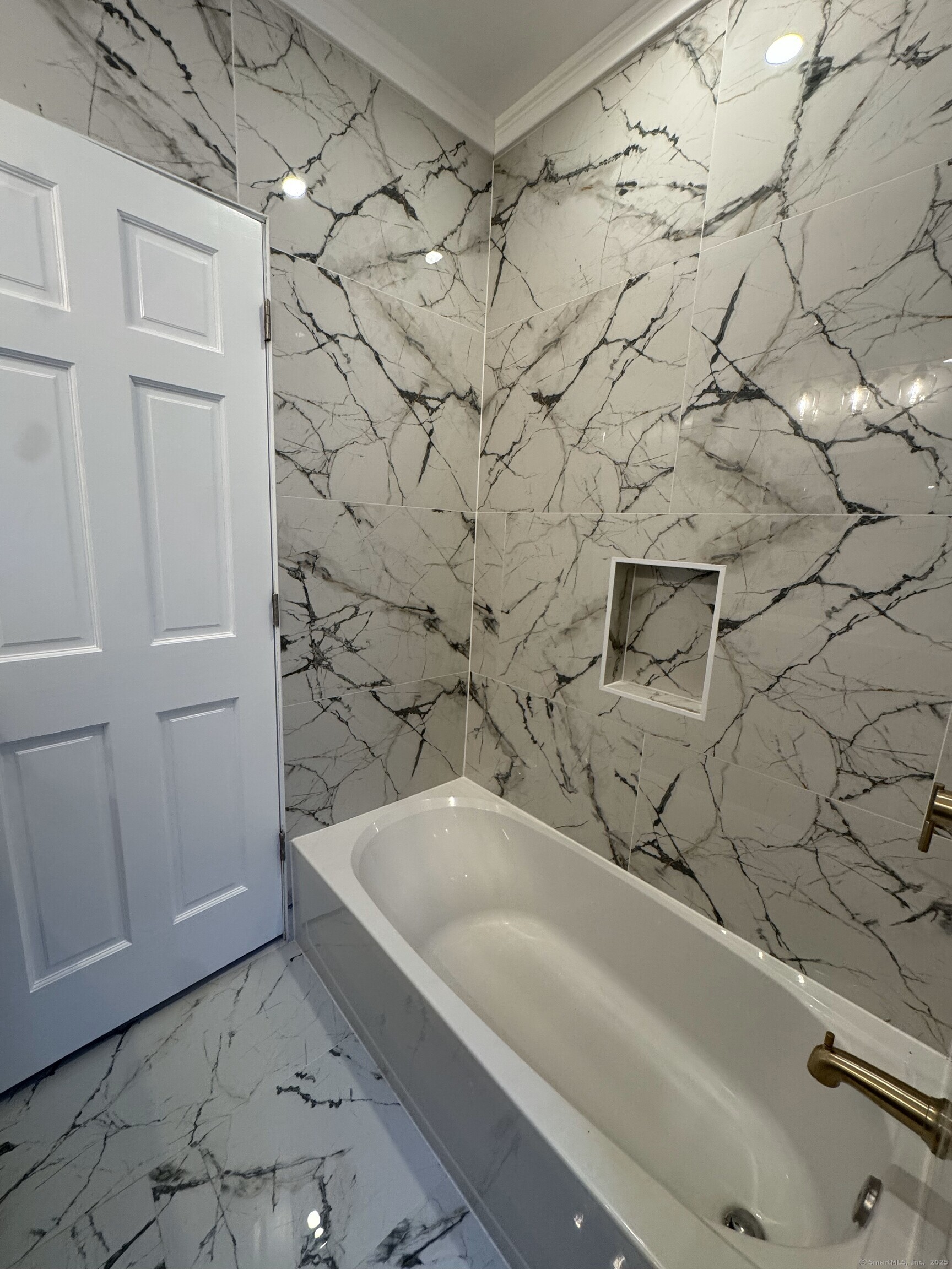 Undisclosed Address New Haven, CT 06511 - Photo 5 of 7 a bathroom with a bathtub and shower