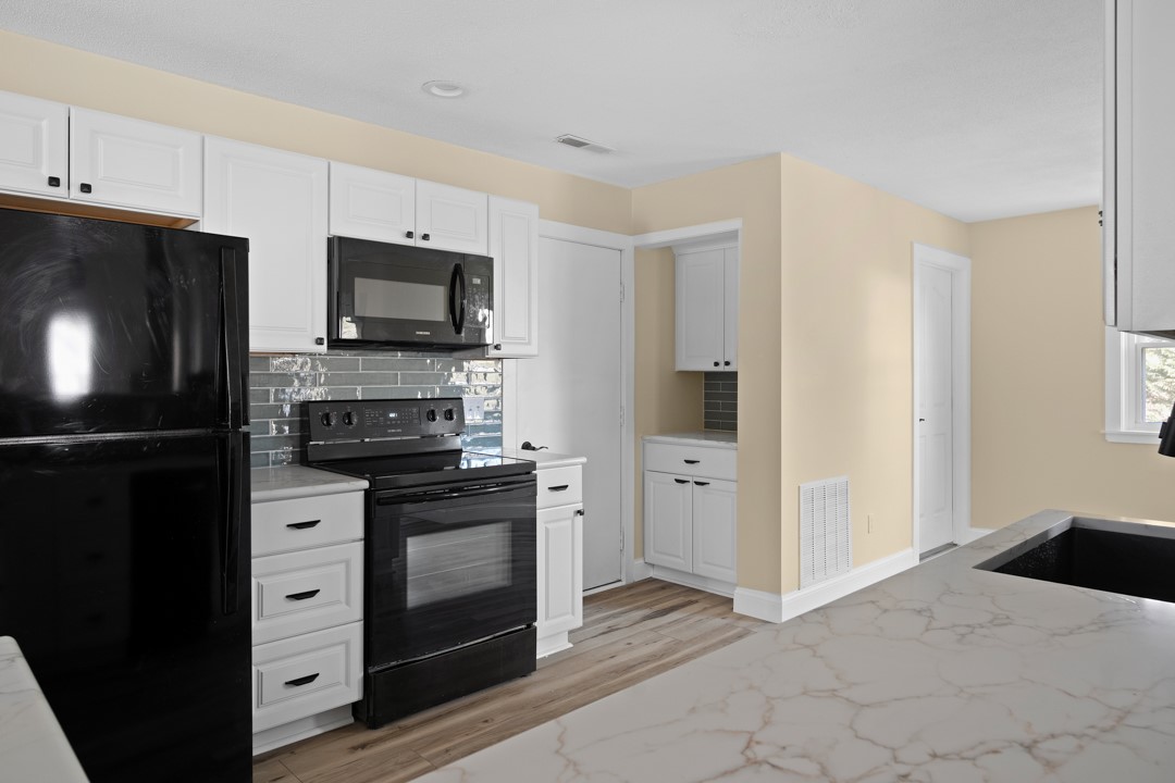 8 Seawinds Terrace Westerly, RI 02891 - Photo 13 of 26