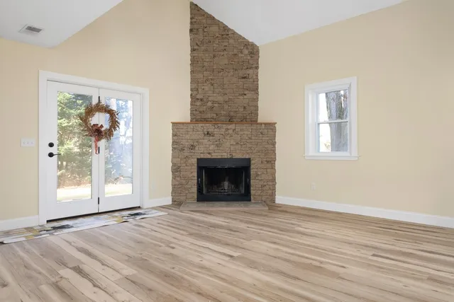 $625,000 | 8 Seawinds Terrace, Westerly, RI 02891