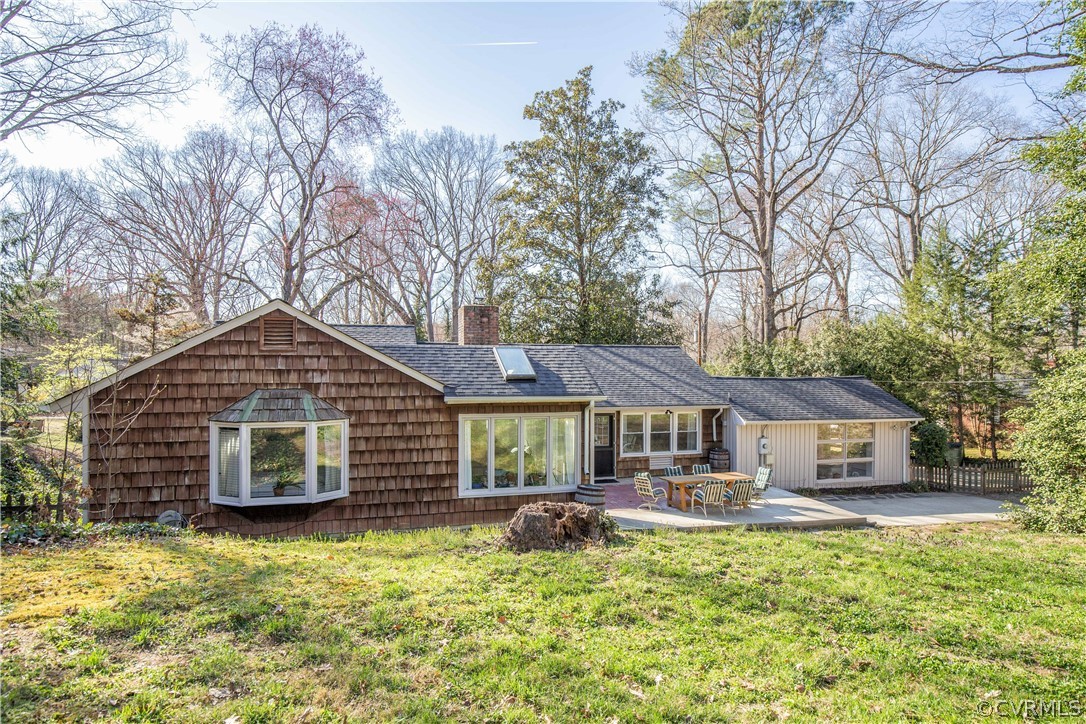 3921 Wakefield Road Richmond, VA 23235 - Photo 45 of 50 a front view of a house with a yard
