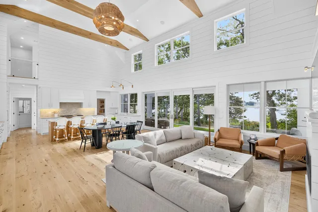 $15,000 | 8 Bridge Street, East Falmouth, MA 02536