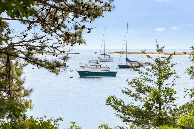 $15,000 | 8 Bridge Street, East Falmouth, MA 02536