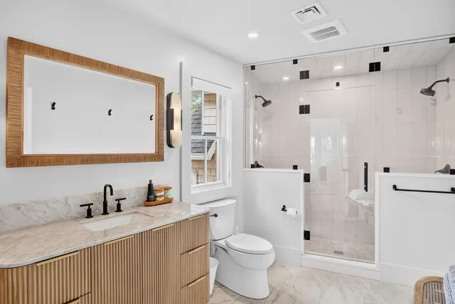 $15,000 | 8 Bridge Street, East Falmouth, MA 02536