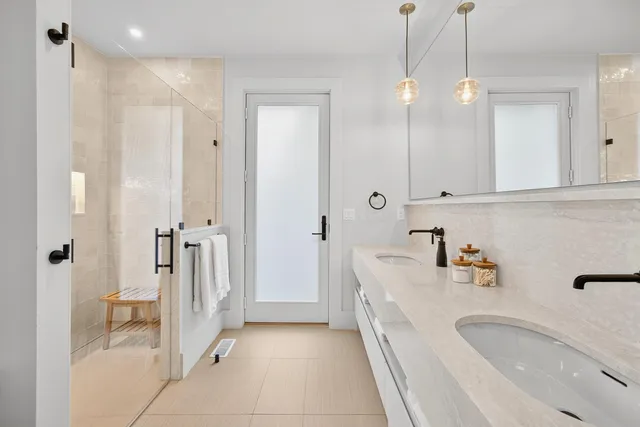 $15,000 | 8 Bridge Street, East Falmouth, MA 02536