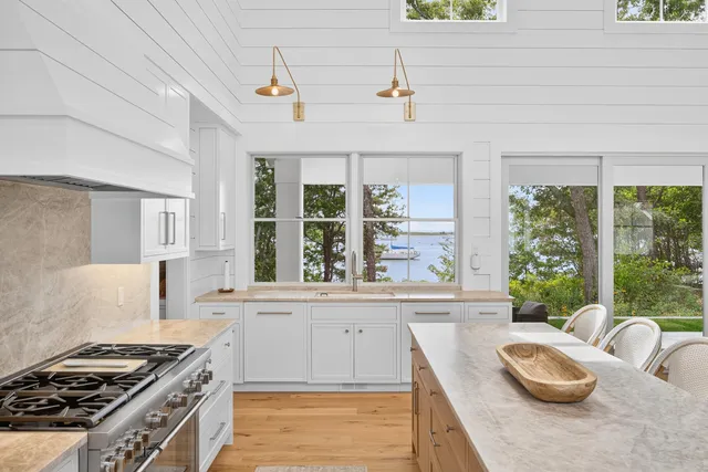 $15,000 | 8 Bridge Street, East Falmouth, MA 02536