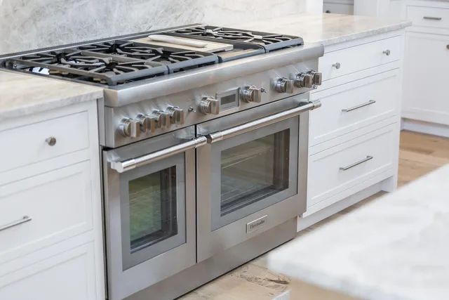 $15,000 | 8 Bridge Street, East Falmouth, MA 02536