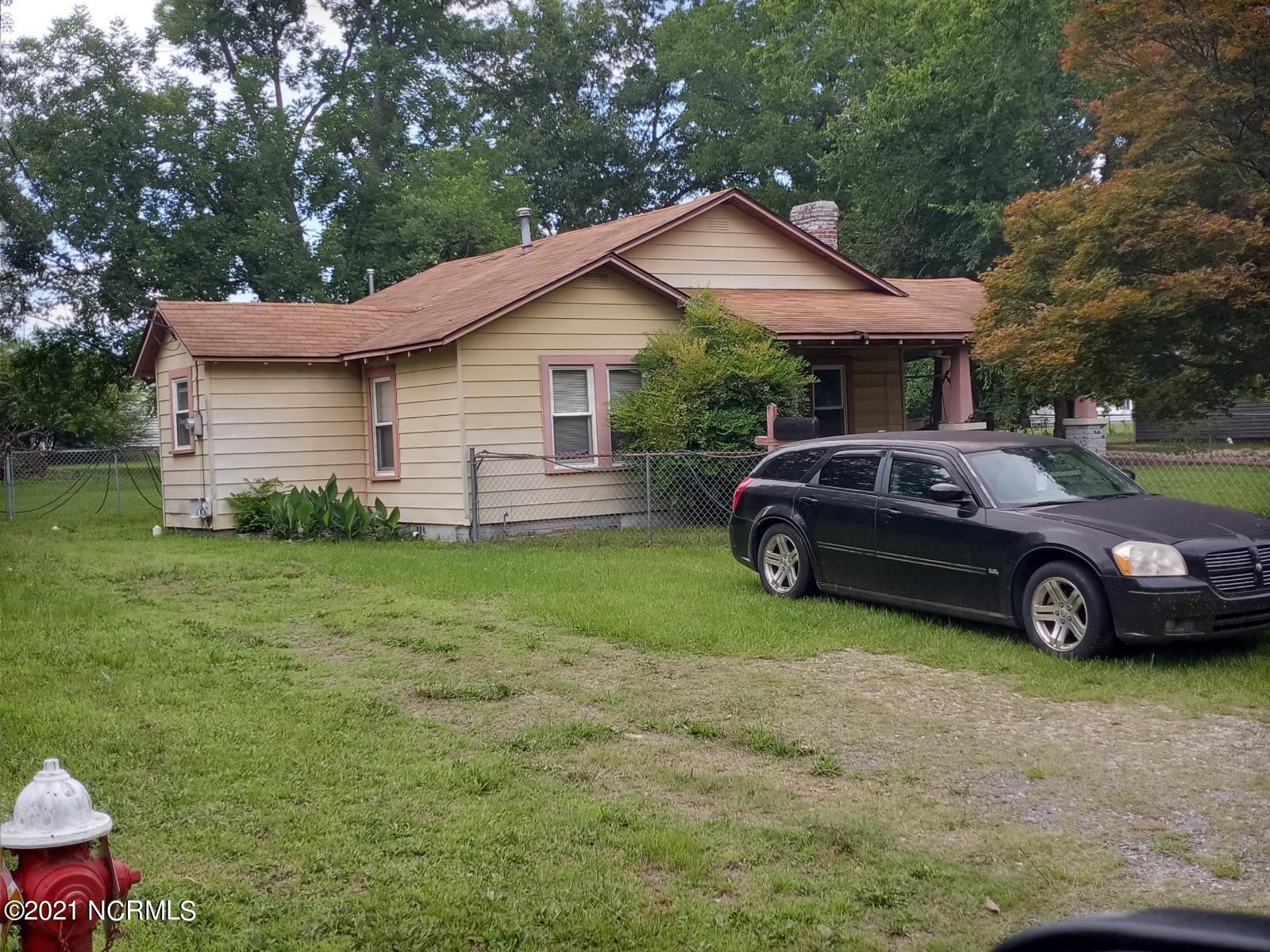 125 Marigold Street Rockingham, NC 28379 - Photo 1 of 1 front view