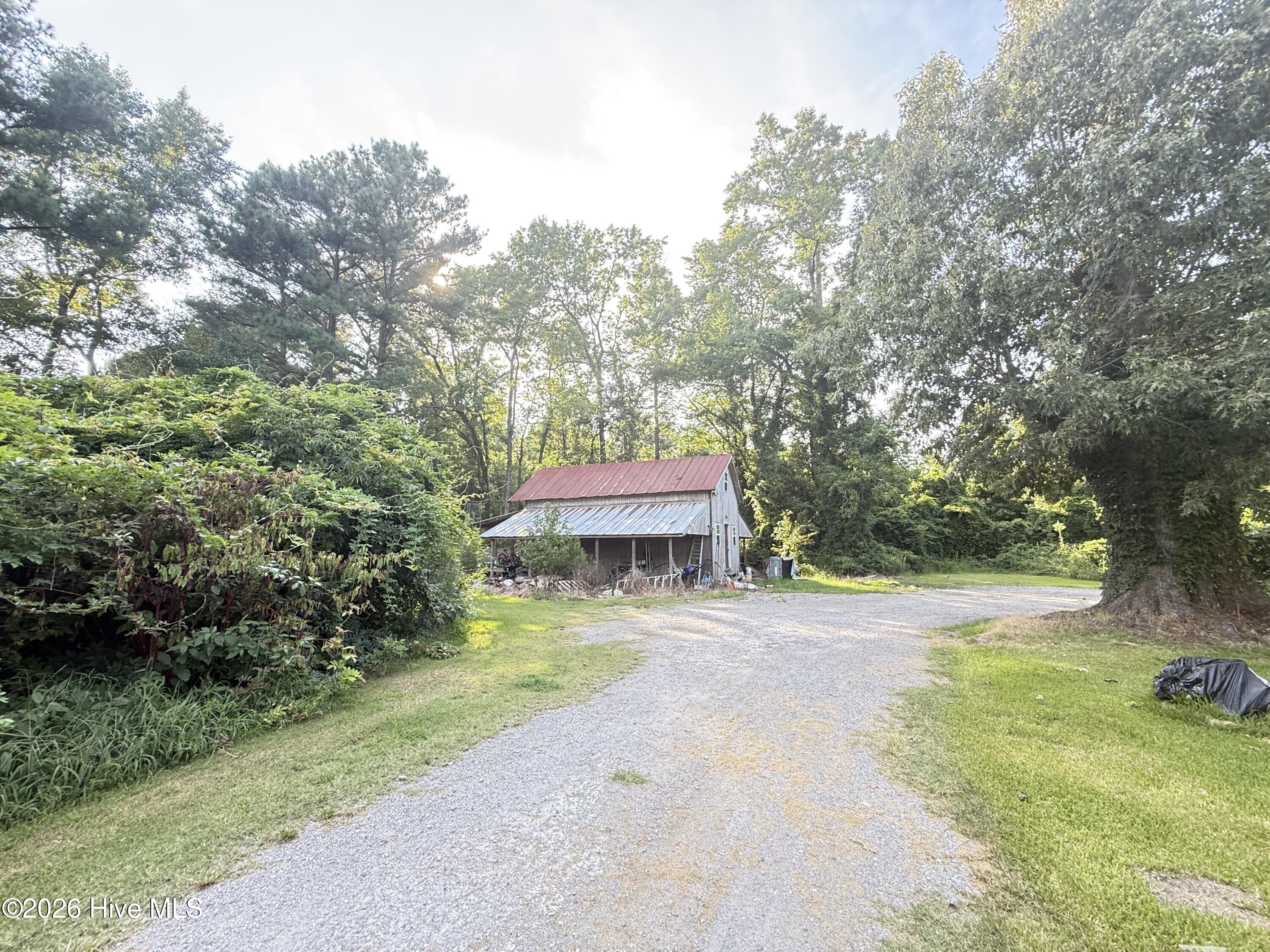 1382 Harvey Point Road Hertford, NC 27944 - Photo 6 of 14 Gallery Image 6
