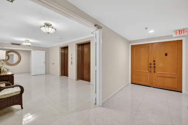 $6,500 | 9960 South Ocean Drive, Unit 801, Jensen Beach, FL 34957