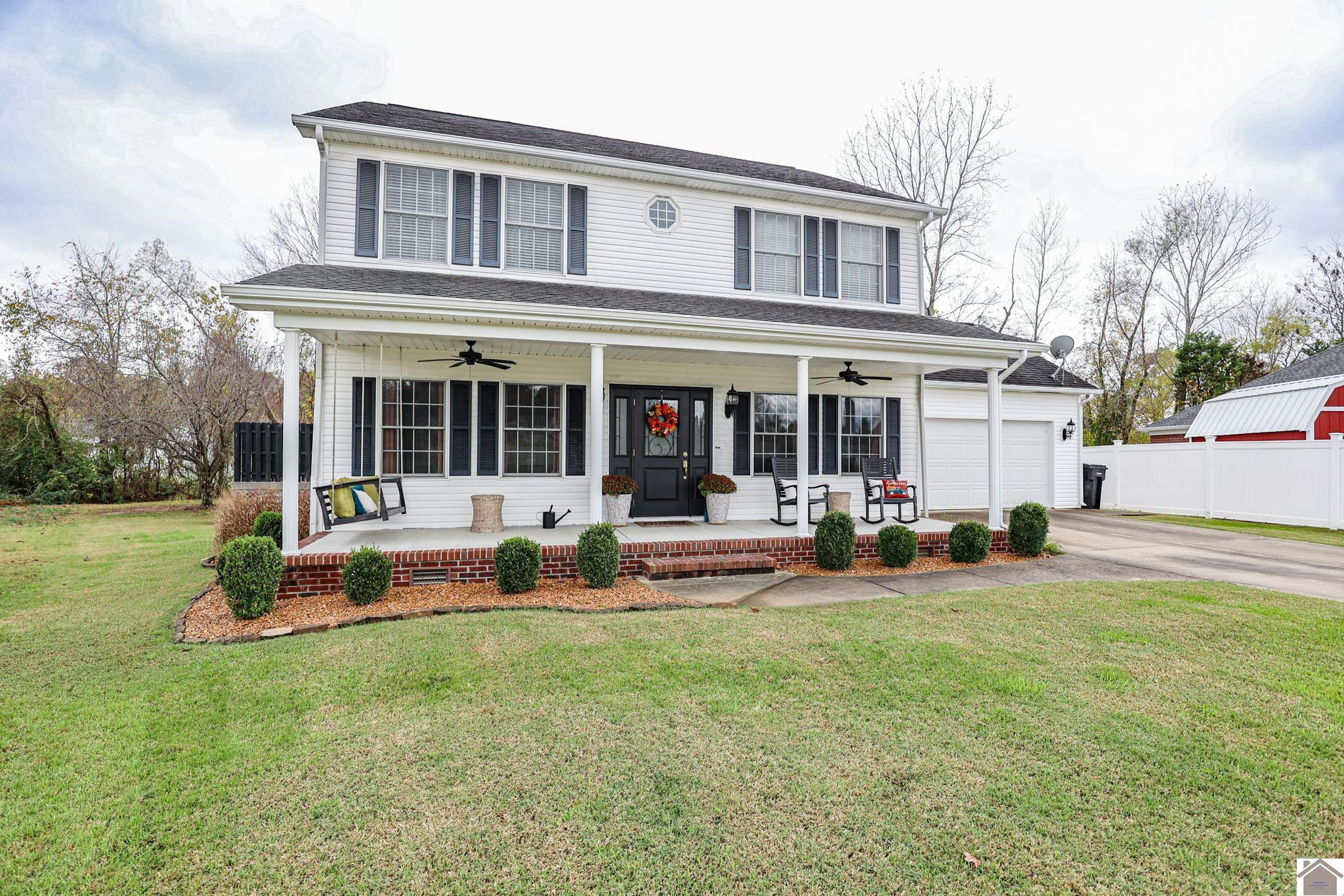 390 Inman Cove Paducah, KY 42001 - Photo 3 of 35 Front Exterior