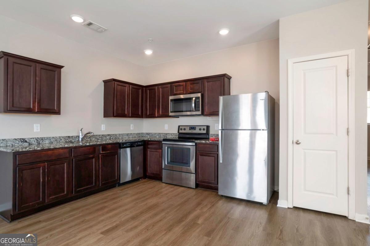 11973 Fuller Street Hampton, GA 30228 - Photo 5 of 16