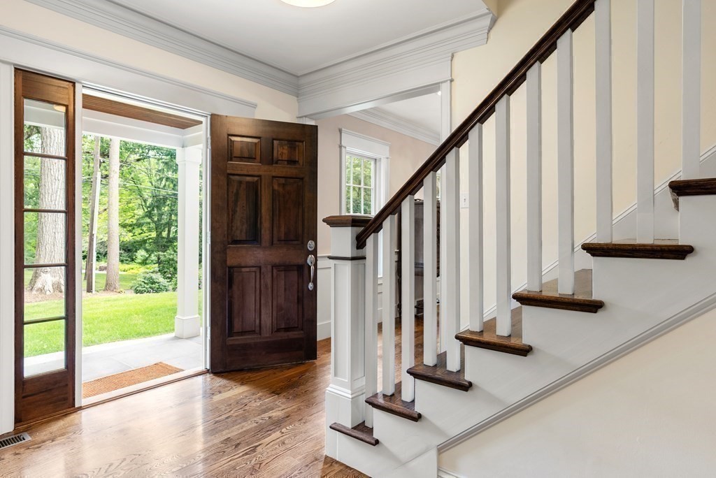 68 Rolling Lane Weston, MA 02493 - Photo 13 of 29