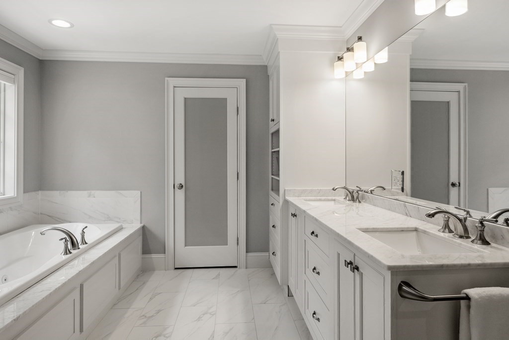 68 Rolling Lane Weston, MA 02493 - Photo 17 of 29