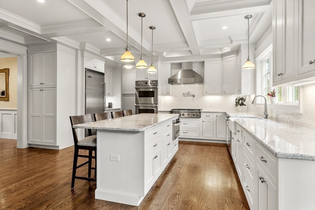 68 Rolling Lane Weston, MA 02493 - Photo 9 of 29