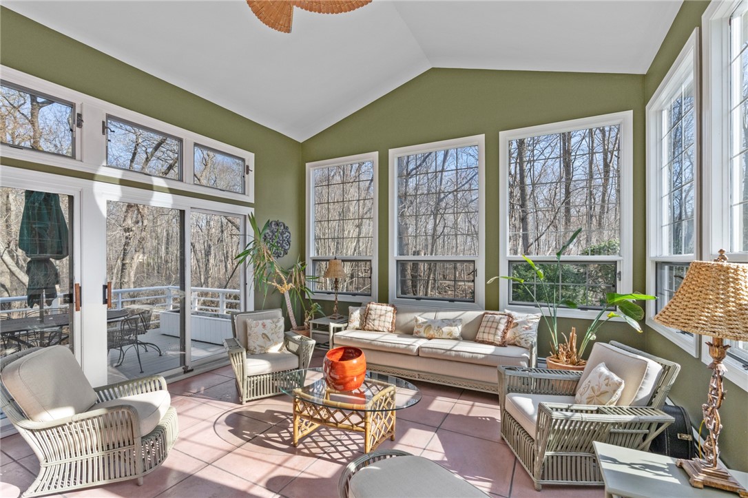 1249 S Road East Greenwich, RI 02818 - Photo 12 of 41 Gallery Image 12