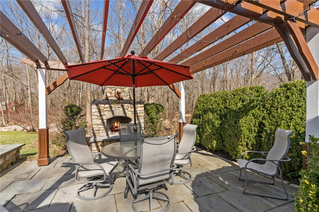 1249 S Road East Greenwich, RI 02818 - Photo 35 of 41 Gallery Image 35