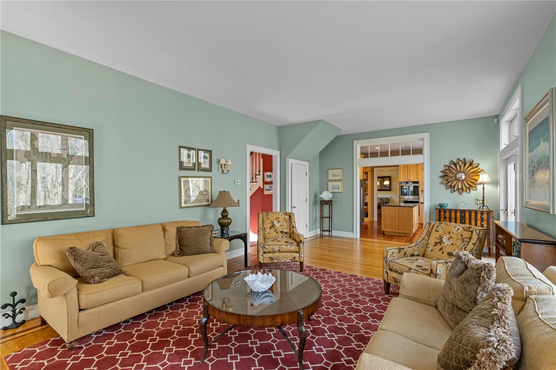 1249 S Road East Greenwich, RI 02818 - Photo 6 of 41 Gallery Image 6