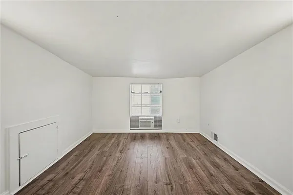 $200,000 | 410 East Kansas Avenue, Independence, MO 64050