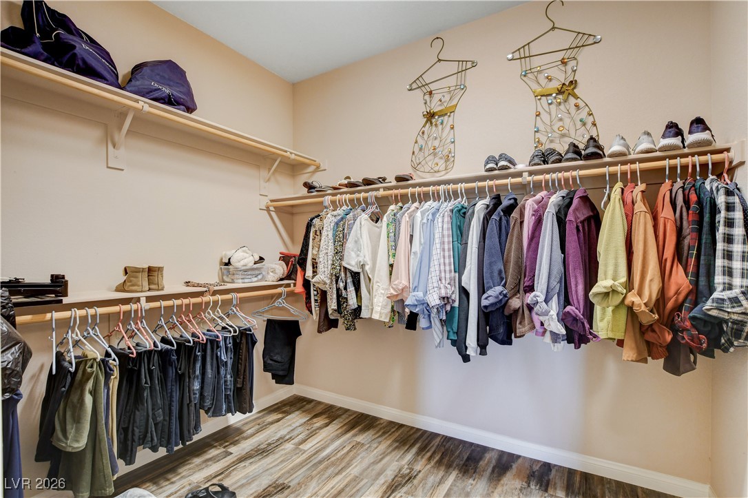 964 Cutter Street Henderson, NV 89011 - Photo 24 of 52 Primary suite features a spacious walk-in closet